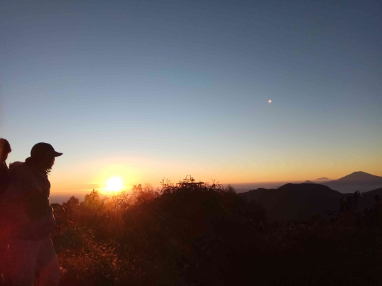 matahari terbit, sunrise di Dieng/dokpri