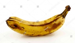 Ilustrasi buah pisang yang terlalu matang. Sumber: Shutterstocks.
