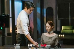 kontrak berupa makan malam bersama antara Sangeun dan Jiho (sumber: tvN)