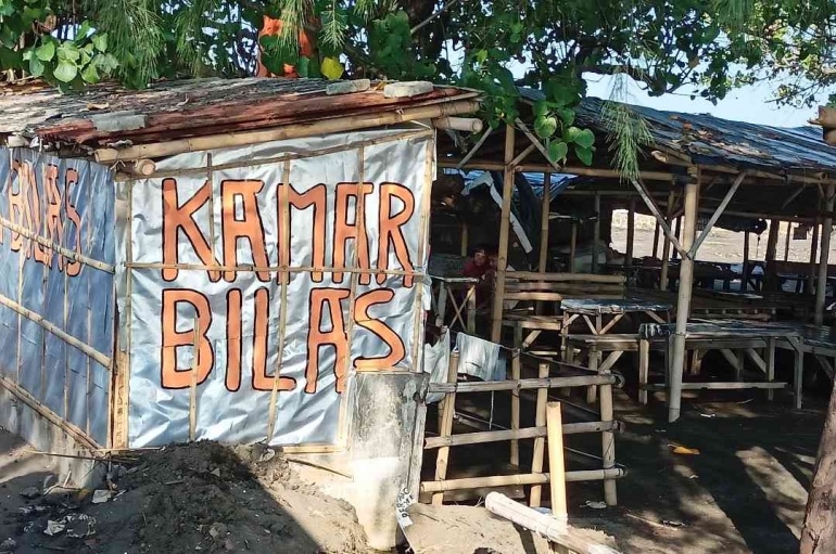 Kamar bilas di warung ibu Tarisah.Dokpriluk