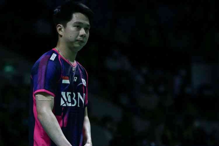 Ganda putra Kevin Sanjaya Sukamuljo saat bertanding di Indonesia Open 2022. Terkini, hubungan Kevin dengan sang pelatih Herry Iman Pierngadi dikabarkan merenggang. (KOMPAS.com/KRISTIANTO PURNOMO)