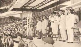 Presiden Sukarno pada Pembukaan Asian Games IV (Buku Di Bawah Bendera Revolusi II)