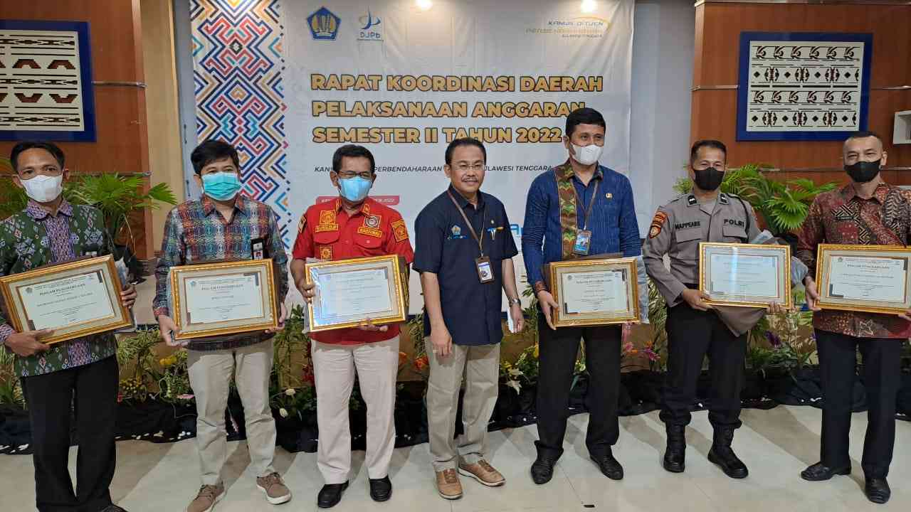 Kanwil Kemenkumham Sultra Raih Penghargaan Treasury Award Dari Kanwil ...