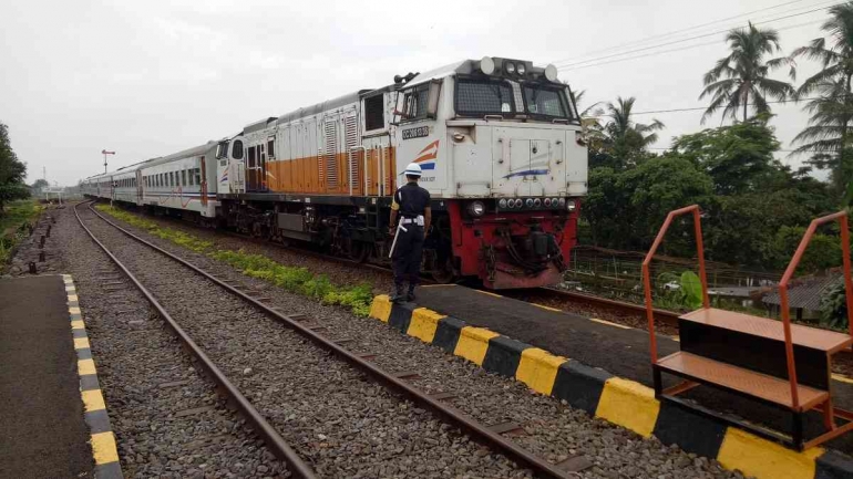 Kereta Api Bogor-Sukabumi-Bogor. | Dokumentasi Pribadi