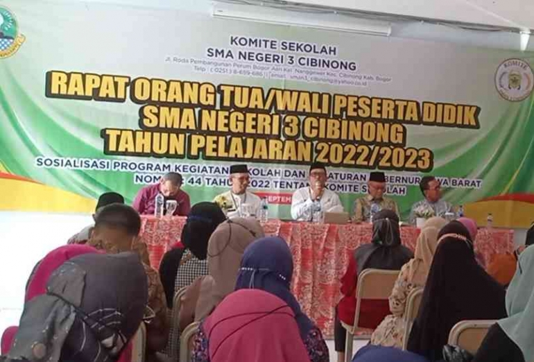 Sosialisasi Program Kegiatan Sekolah dan Peraturan Gubernur Jawa Barat Nomor 44 tahun 2022 (foto:Djadjas)
