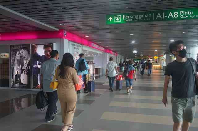 Bandara Kinabalu, Sabah Pulau Kalimantan