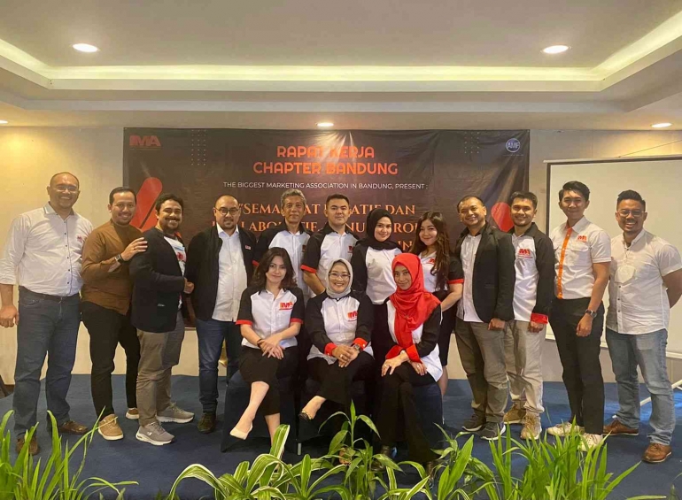 Sebagian peserta Rakerchap IMA Chapter Bandung (dok pri)