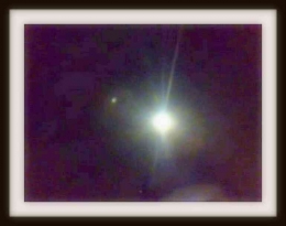 Cahaya Venus dan Bulan purnama di 10/9/2022 (Sumber gambar: Dokpri).