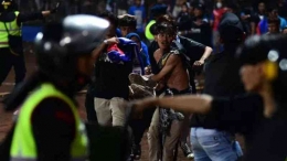 Rusuh Stadion Kanjuruhan Sedikitnya 174 orang korban meninggal dunia| sumber BBC Indonesia. 