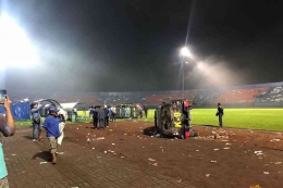Kondisi terakhir Stadion Kanjuruhan setelah kericuhan Suporter Arema | Sumber: JPNN.com
