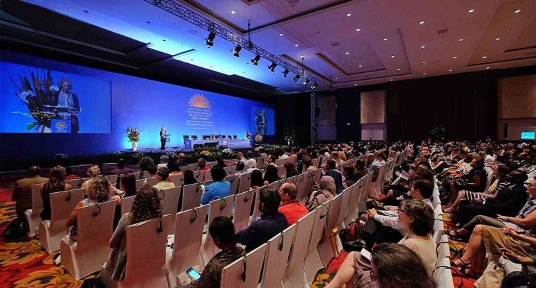 Ilustrasi konferensi di Nusa Dua Convention Center-Bali. Sumber: www.baliconventioncenter.com