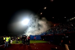 Derbi Jawa Timur, Arema FC dan Persebaya Surabaya, di Stadion Kanjuruhan, Kepanjen, Malang, Sabtu (1/10/2022) berlangsung panas.| KOMPAS.com/Suci Rahayu