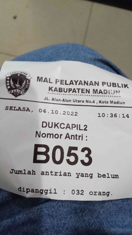 Antrian 53, dan jumlah antrian 32 orang (dokpri by IYeeS) 