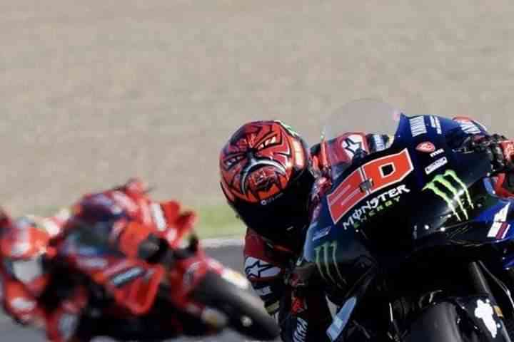 Image: Fabio Quartararo saat beraksi di Motegi Jepang (AFP/TOSHIFUMI KITAMURA.   via: kompas.com)