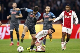 Ajax Amsterdam vs Napoli (uefa.com)
