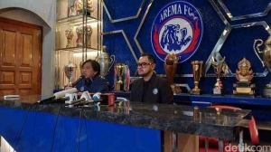 PSSI Resmi Menjatuhkan Sanksi pada Arema FC
