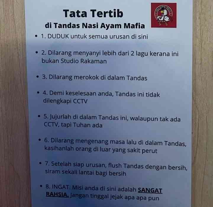 Foto peraturan menggunakan toilet di restoran nasi ayam Mafia di Malaysia| (aset: Instagram/nasi.ayam.mafia)
