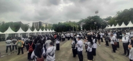 Para guru bersiap mengikuti demo damai di balai kota Samarinda | Dokumen Pribadi