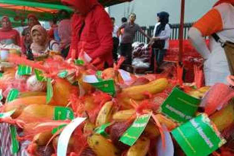 Kampanye cintai buah Nusantara di Car Free Day Sarinah Thamrin, Jakpus (Dokumentasi Foto: Kompas.com/Pramdia Arhando Julianto)