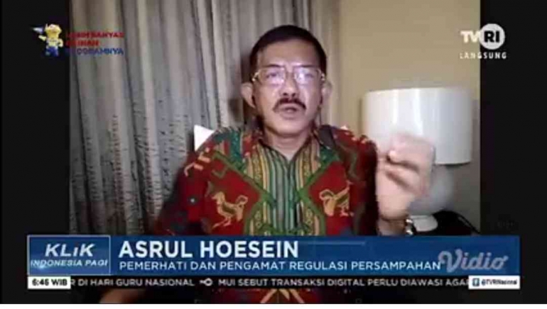 Penulis narasumber di Live Klik Indonesia Pagi TVRI, Jakarta, Kamis (6/10/22). Sumber: YouTube: TVRI