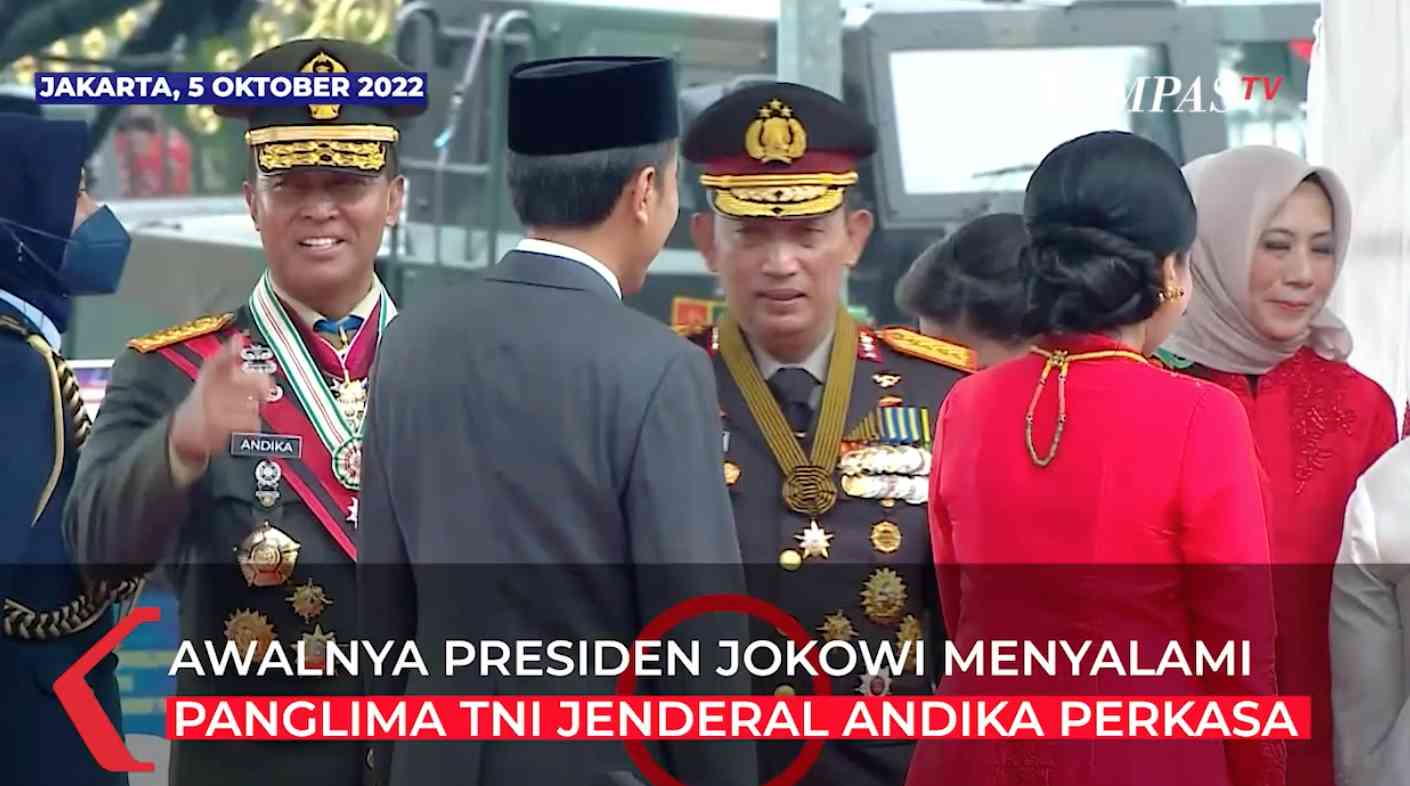 Tak Disalami Presiden Jokowi, Kapolri Sudah Saatnya Untuk Pergi, Tunggu ...