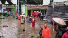 Banjir di MTsN 19 Jakarta, Pondok Labu, Cilandak, Jakarta Selatan, Kamis (6/10). (detikcom/Brigitta Belia)