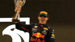 Max Verstappen wins Abu Dhabi Grand Prix and World Champion (autosport.com)