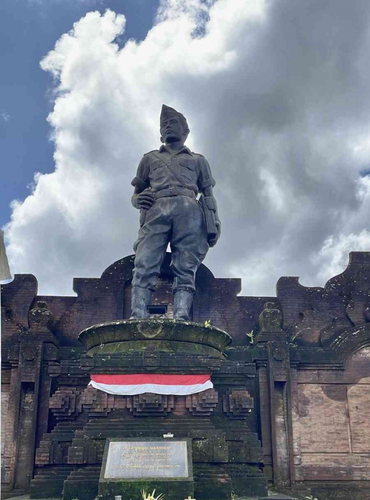 Monumen Pahlawan Nasional I Gusti Ngurah Rai Puri Carangsari (Dok pribadi)