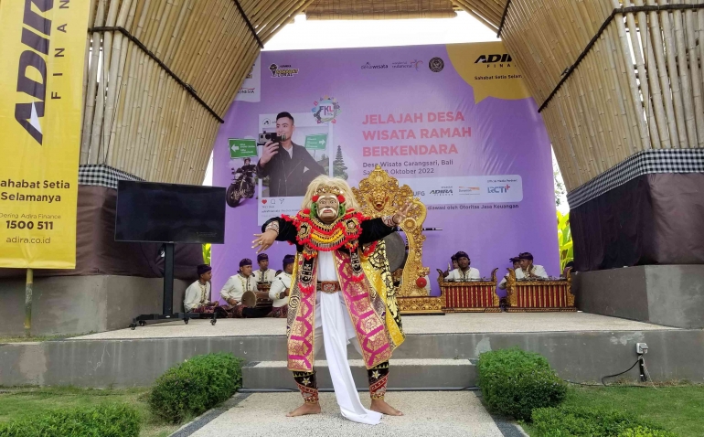 Opening ceremony, Tari Topeng Tugek di FKL Carangsari 2022/ (Dok pribadi)