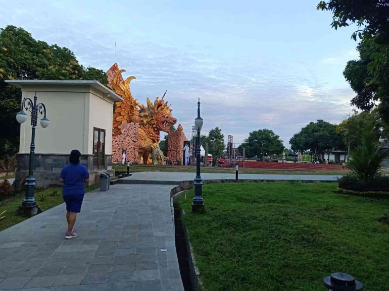 Melangkahkan kaki untuk sehat dan bugar (dok.pribadi).