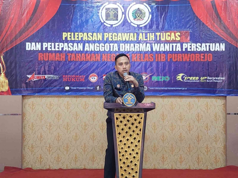 Kepala Rutan Purworejo memberikan sambutan (Dokumentasi Humas Rutan Purworejo)