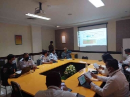 PT KAI sedang rapat membahas proyek pembangunan jalur ganda petak Surabaya-Mojokerto Jawa Timur (sumber: kejati-jatim.go.id/Kejati Jatim)