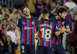 Selebrasi para pemain Barcelona/Reuters