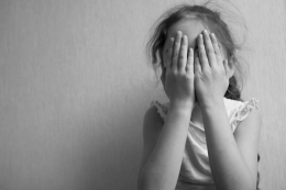 Ilustrasi korban kekerasan anak. Sumber: Shutterstock via Kompas.com