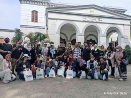 Foto bersama peserta dan Disparbud Kota Bogor. Foto: dokumentasi pribadi