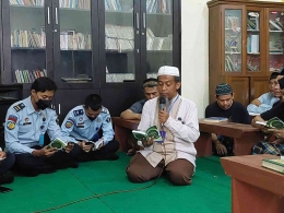 Pembelajaran Bersama Ustadz Ahmad Dari Yayasan Hati Beriman / Dok Humas