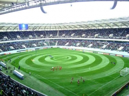 Milliy stadium, Tashkent, Uzbekistan (foto: Wikipedia) 