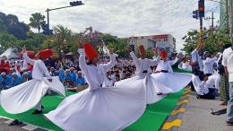Tari Sufi pada peringatan Hari Santri Nasional di Madiun. Foto dokpri