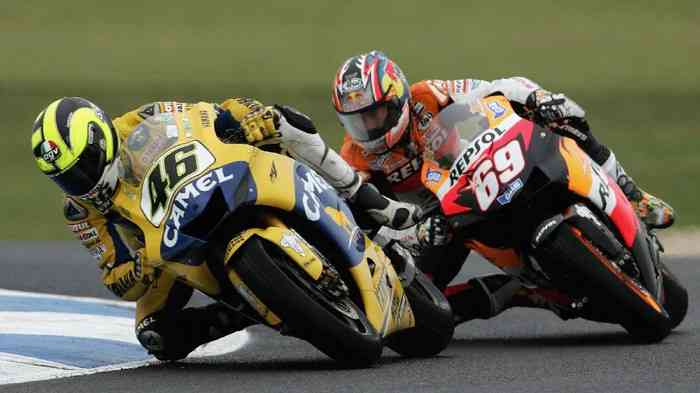 Satu-satunya peraih gelar di era 990cc selain Rossi. Sumber: Motogp.com