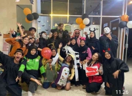Pesta Halloween yang diadakan mahasiswa Amerika yang ikut program BIPA di Universitas Negeri Malang. | Dokumen pribadi dari BIPA 