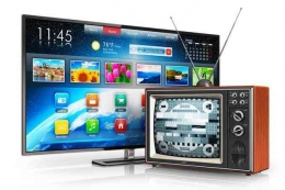 Ilustrasi TV analog tabung jadul dan tv digital dengan smart TV | (foto: kompas.com) 