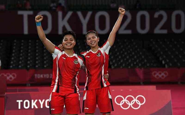  Greysia Pollii/Apriyani Rahayu - Peraih Medali Emas Perdana - Pebulutangkis ganda putri Indonesia Indonesia  Olimpiade Tokyo 2020. | dok. ANTARA