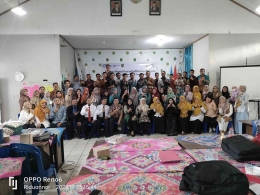 poto bersama dengan seluruh peserta CGP dan Pengajar Praktik Pendidikan Guru Penggerak (PGP) | Dokumen pribadi : Riduannor/Istimewa