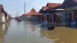 Jalan menuju parin saat banjir besar. Dokpri.