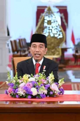 Presiden Joko Widodo memberikan gelar pahlawan Nasional kepada 5 tokoh di Istana Negara. Dokpri