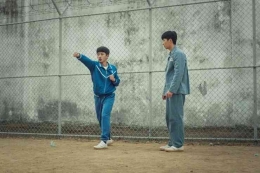 latihan fisik Woo Sol dan Do Hyeon (sumber: Dreamers.id)
