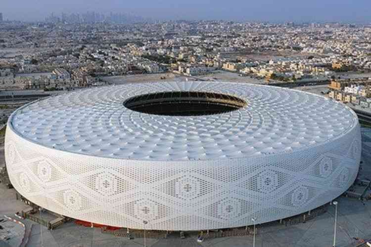 Salah satu stadion yang dibangun Qatar untuk Piala Dunia|dok. www.qatar2022.qa, dimuat Kompas.com