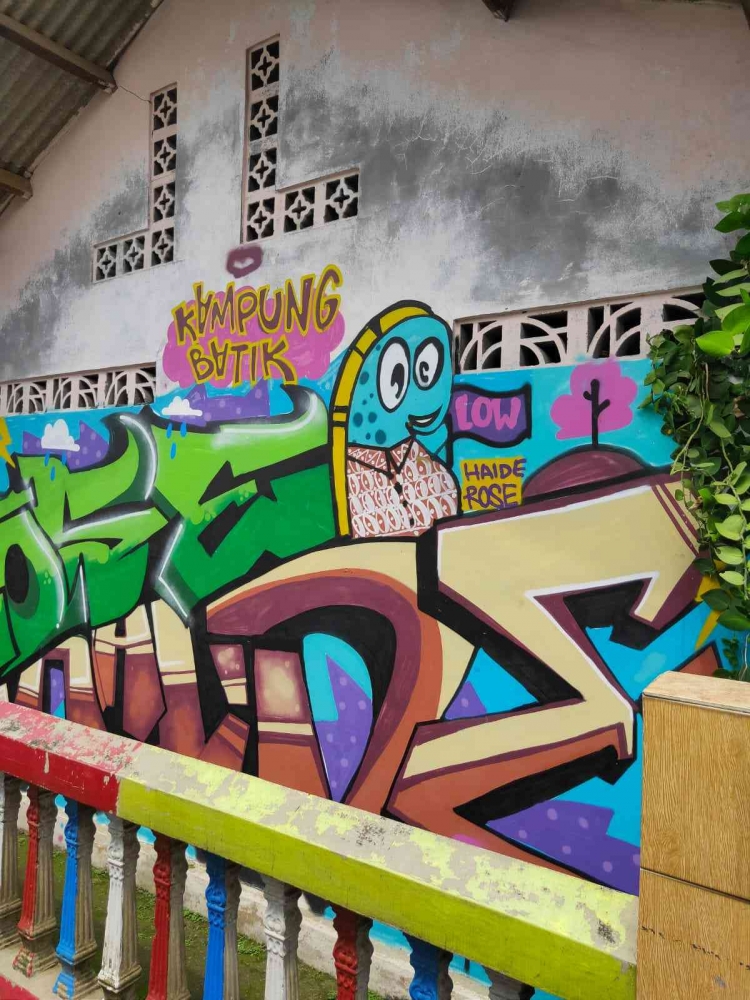 Mural di dinding rumah (dok.pri)