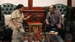 Prabowo dan Ketua Umum Projo Budi Arie Setiadi|dok. Arsip Istimewa, dimuat cnnindonesia.com