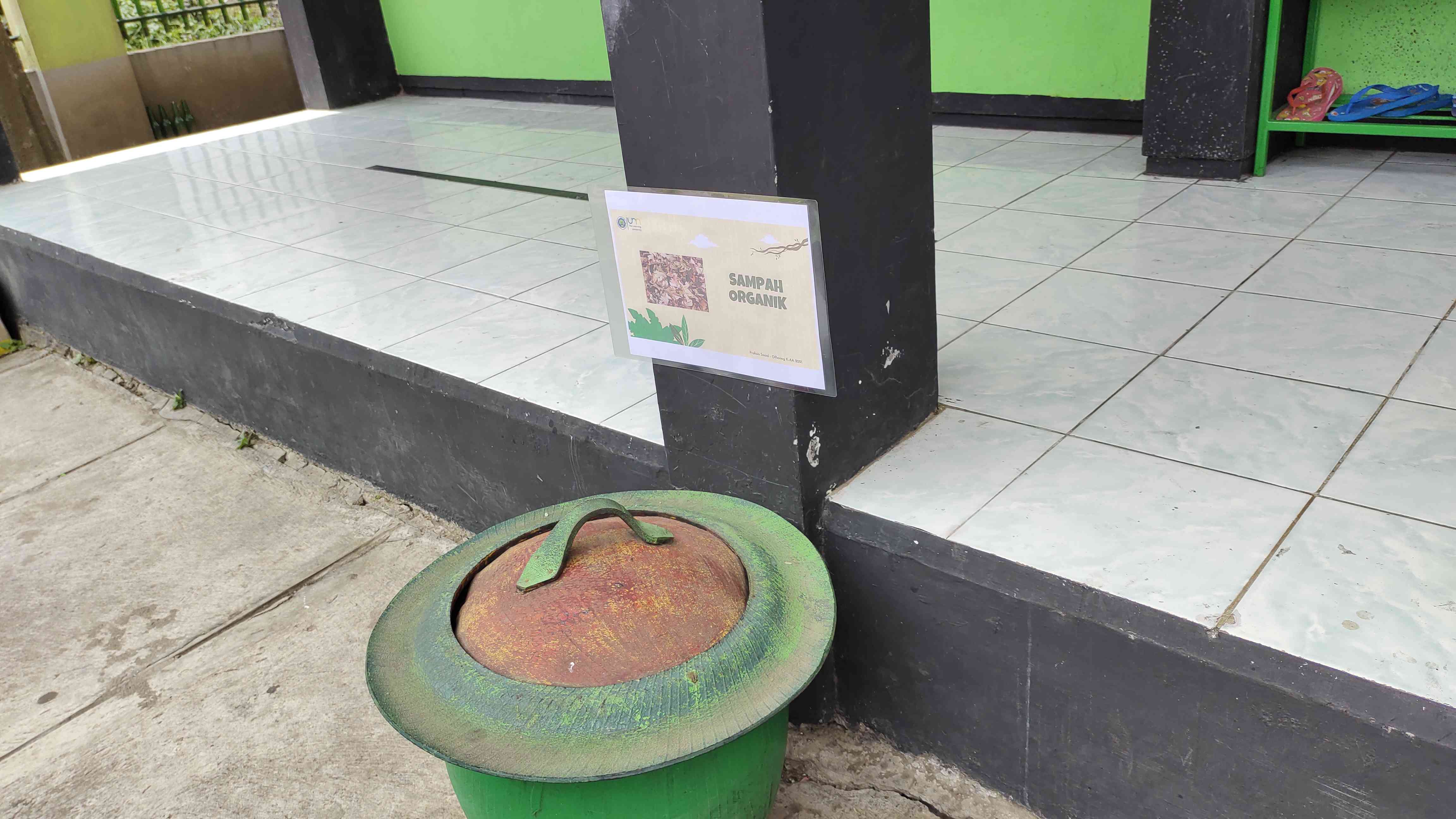 Edukasi Sejak Dini: Pemilahan Sampah Dan Daur Ulang Sampah Sebagai ...